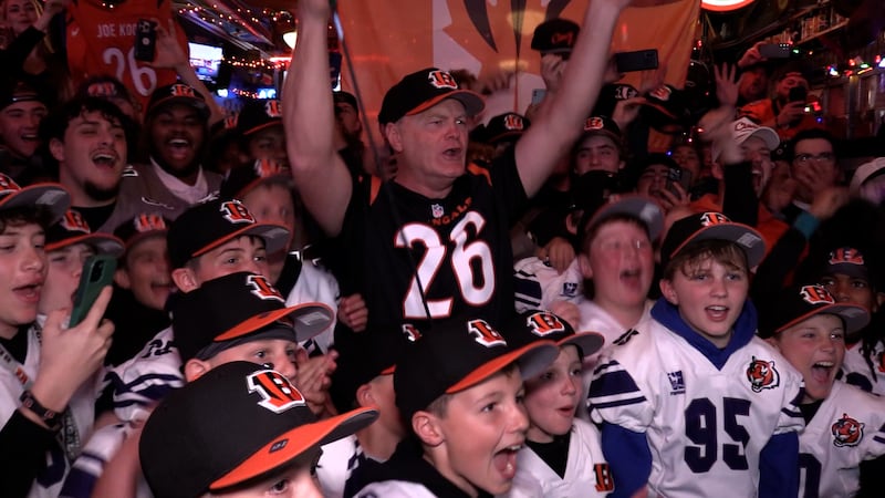 ‘Really cool’: NFL comes to London, Ont. as Bengals draft pick announced at Joe Kool’s