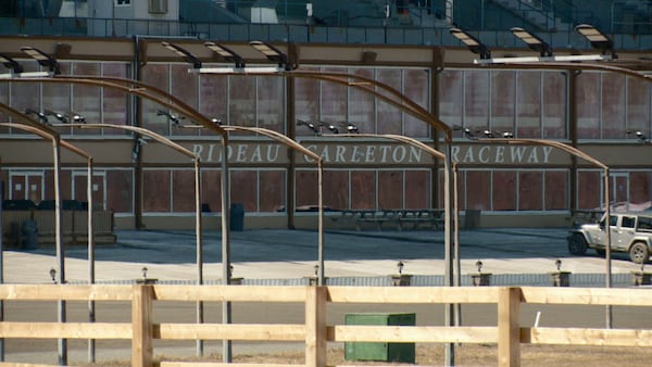 Industry left scrambling at the gate after horse racing cancelled at Rideau Carleton Raceway