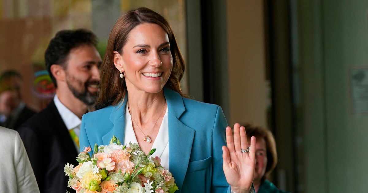 Princess Kate scales U.K. highest peaks for cancer charity
