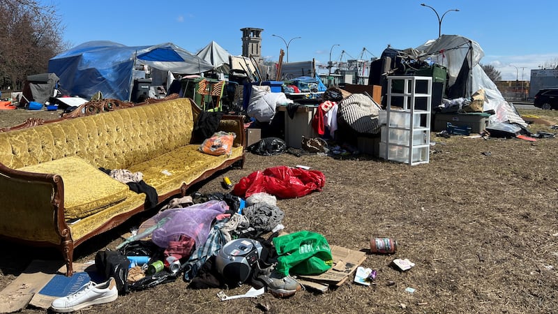 Quebec Premier Fréchette promises to hold a “summit” on homelessness in 2027