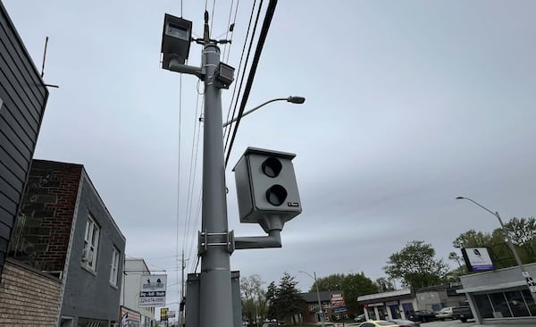 Windsor issues more red light camera tickets as program expands