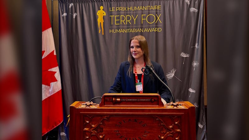 ‘Courage and determination’: Saskatoon student receives Terry Fox Humanitarian Award