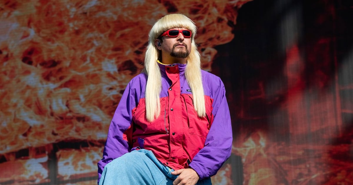 Oliver Tree, the eccentric American musician and comedian ...