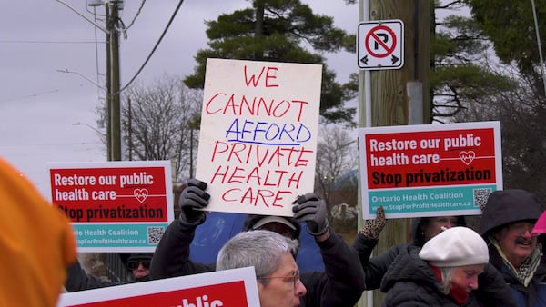 Public healthcare under threat, advocates rally for federal action