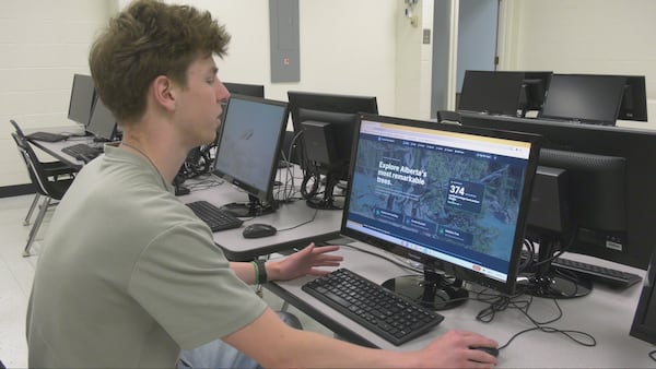 ‘A living record’: Edmonton student wins $100K scholarship for creating tree tracking website