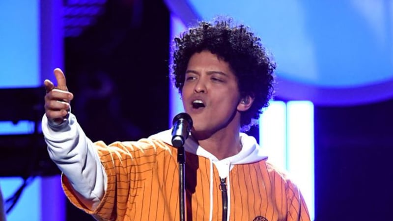‘I’ll make it up to you,’ says Bruno Mars, as Saturday night concert in Toronto postponed due to rain