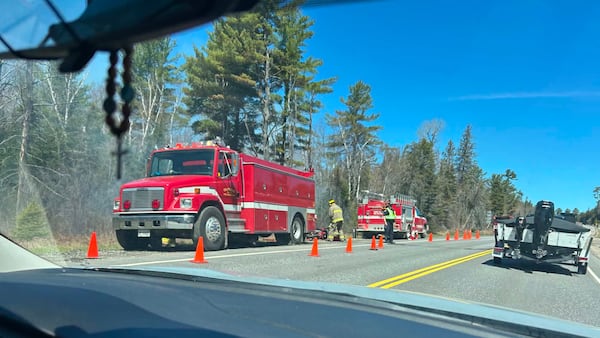 Fire ranger crews, local fire department extinguish forest fire near North Bay