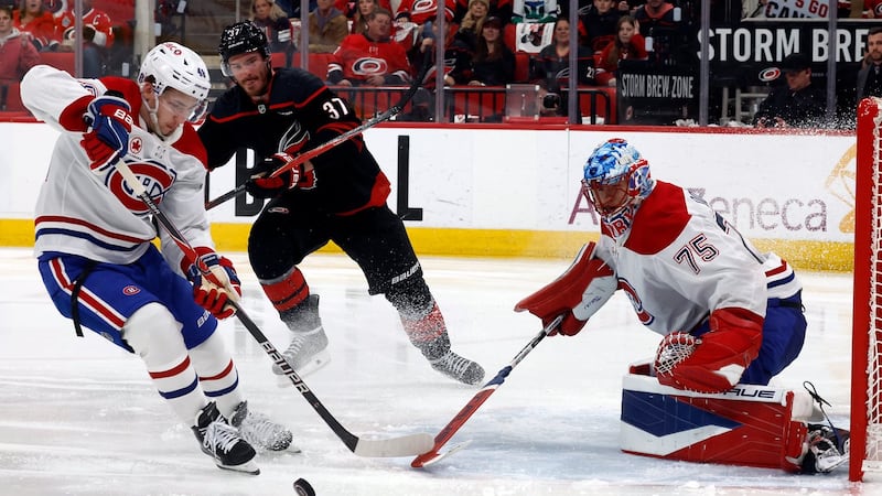 Hurricanes, Canadiens take 1-1 series in the Eastern Conference Final to Canada for Monday's Game 3