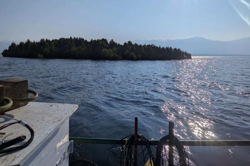 B.C. boaters warned to avoid mysterious floating island