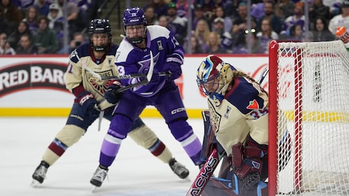 PWHL playoffs: Montreal pulls ahead of Minnesota with 2-1 win in Game 3