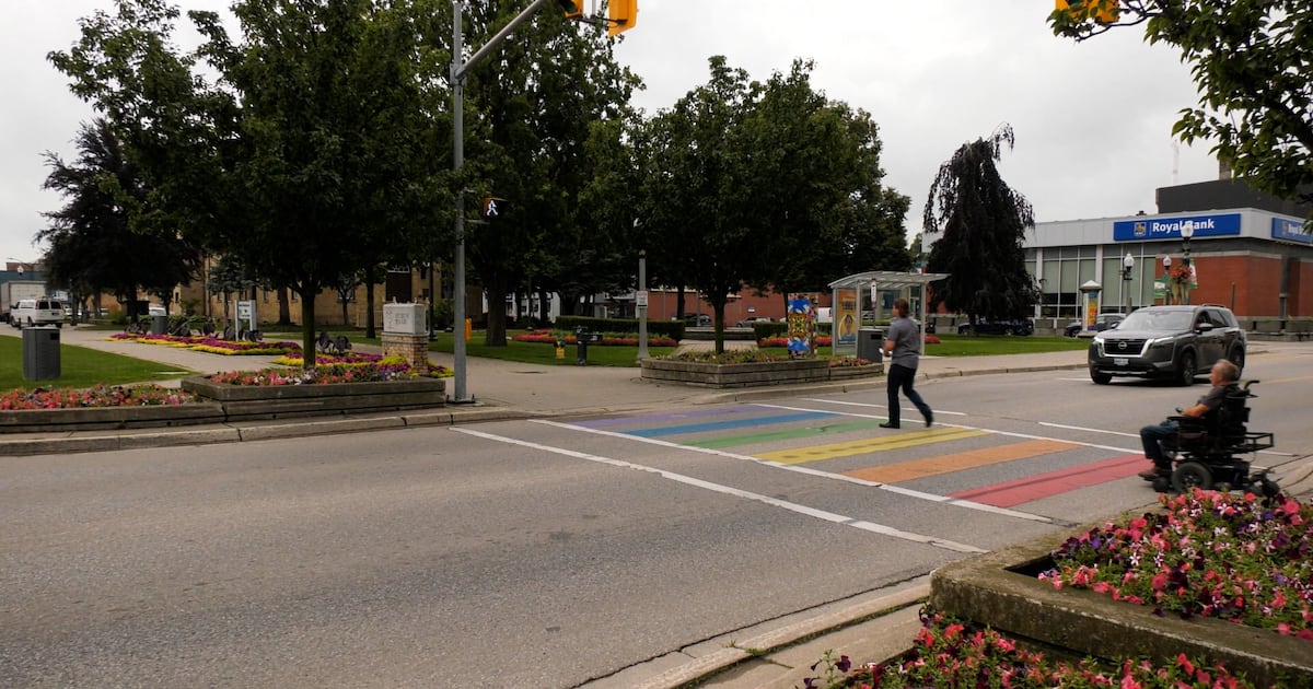 Woodstock police crack down on open-air drug use downtown