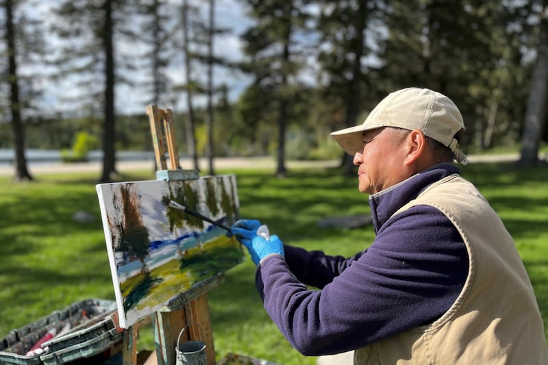 ‘Treasure of our area’: Manitoba painter celebrated by residents across Westman