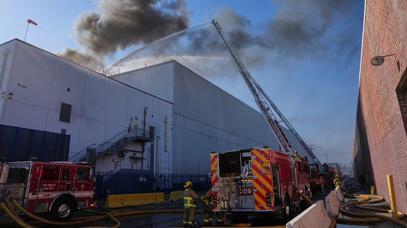 Los Angeles warehouse fire prompts shelter-in-place orders due to hazardous air