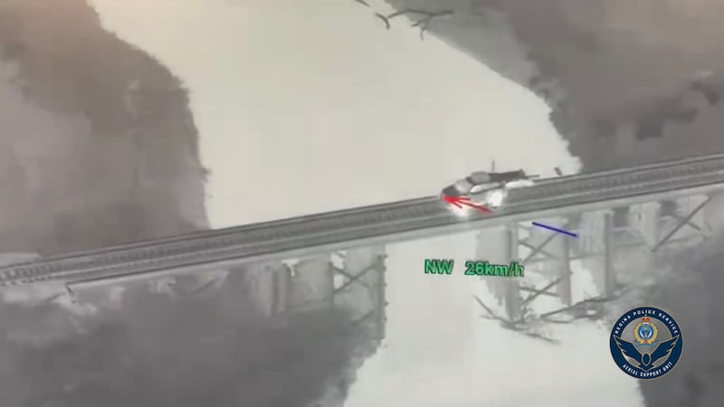 Driver flees Regina police, drives on train tracks before crashing near Lumsden