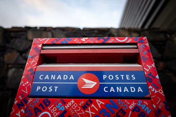 Local business has ‘lost confidence’ in Canada Post amid rotating strikes, switching