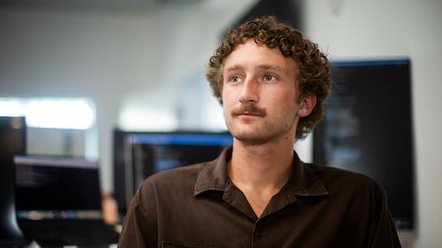 As the coding boom fades, computer science grads focus on AI skills in choppy job market
