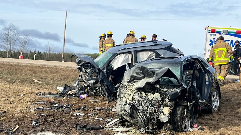 1 flown to hospital after head-on crash north of Edmonton