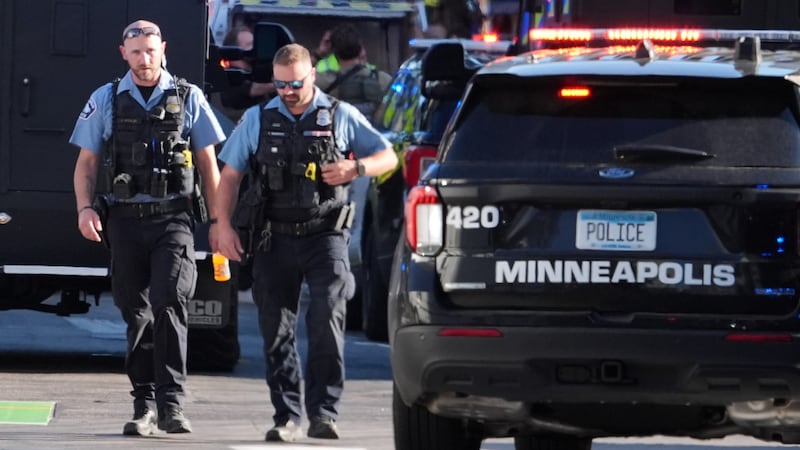 3 killed, including suspect, in downtown Minneapolis shooting
