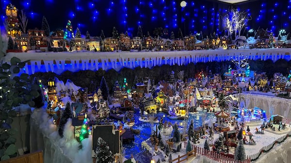 Ont. family’s Christmas village heals with meaningful memories