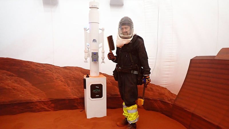 Sick of Earth? NASA is recruiting volunteers for a yearlong moon and Mars simulation