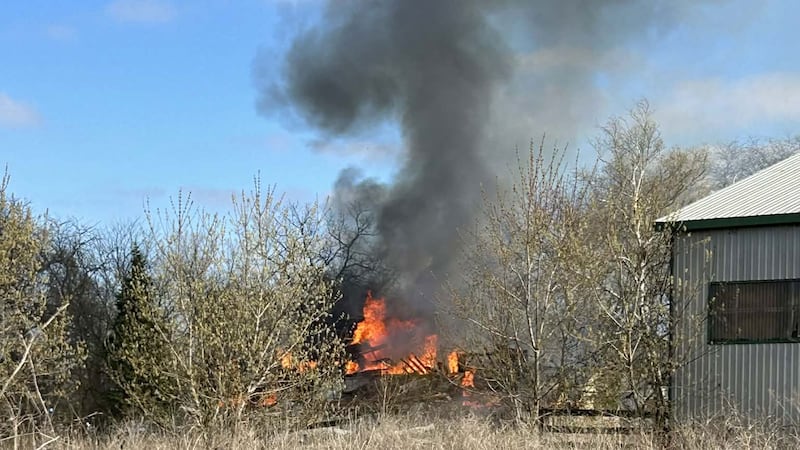 Suspicious fire destroys Brantford barn