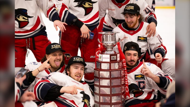 Bandits go back-to-back, defeating Clippers 4-3 in overtime to claim BCHL title
