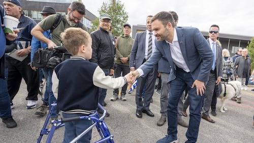 Parti Québécois leader says he feeling optimistic on last day of Quebec campaign