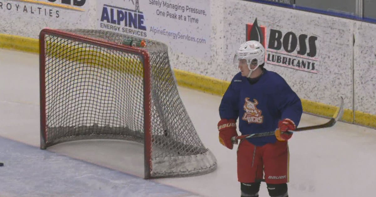 Geoff Rolins Geoff Rollins tapped to coach Calgary Canucks