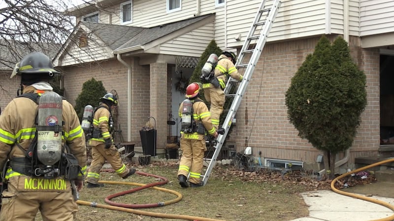 City Hall returning to bargaining table with London Professional Fire Fighters Association after phone call