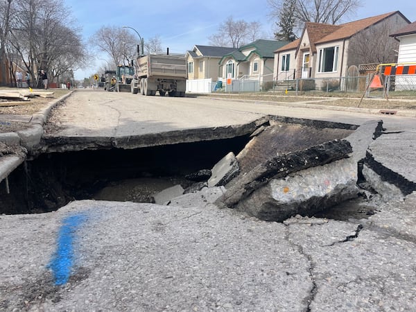 Sinkhole opens in Winnipeg neighbourhood