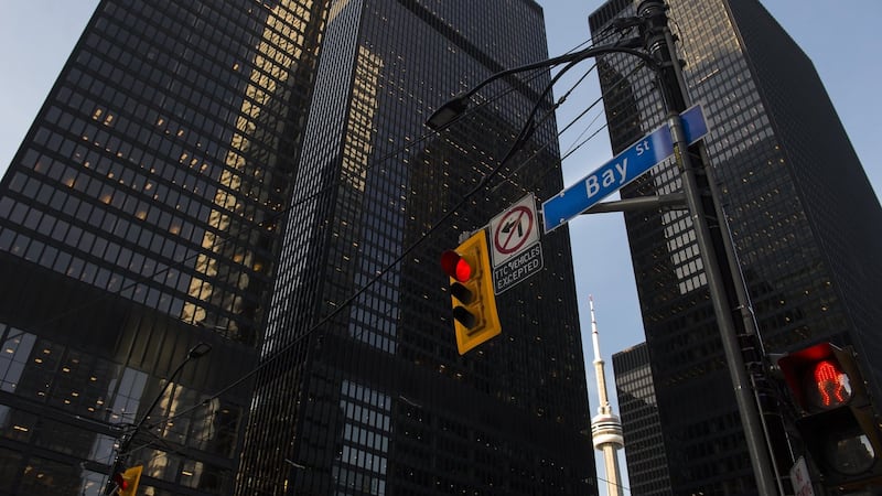 Canada, U.S. stock markets rise amid jobs reports from both countries