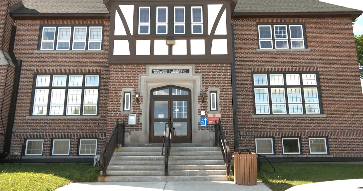 Northern Ontario municipalities losing battle for skilled workers: survey