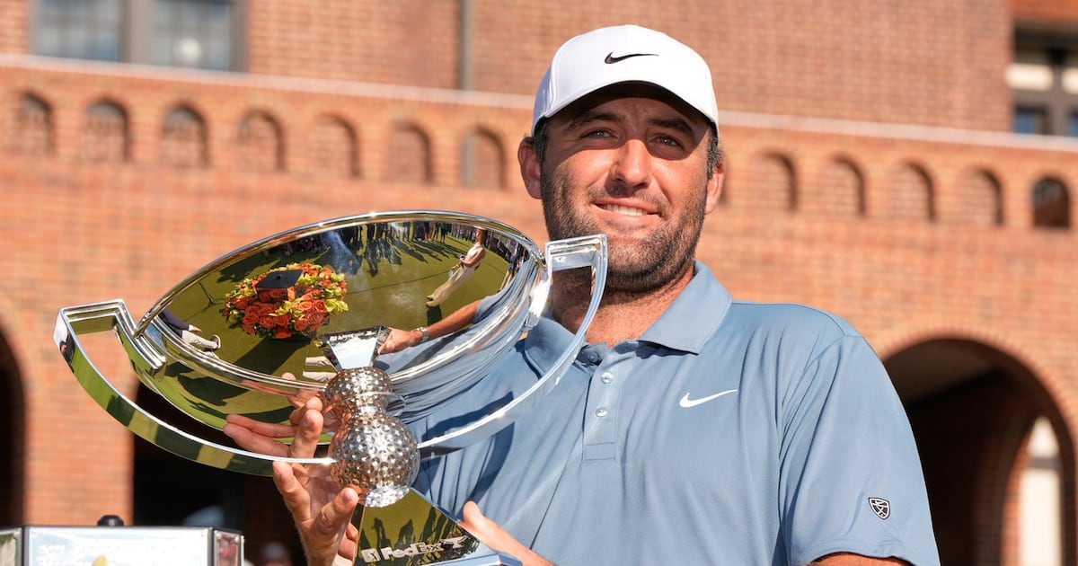 Scottie Scheffler captures another FedEx Cup and moves past Tiger Woods in ...