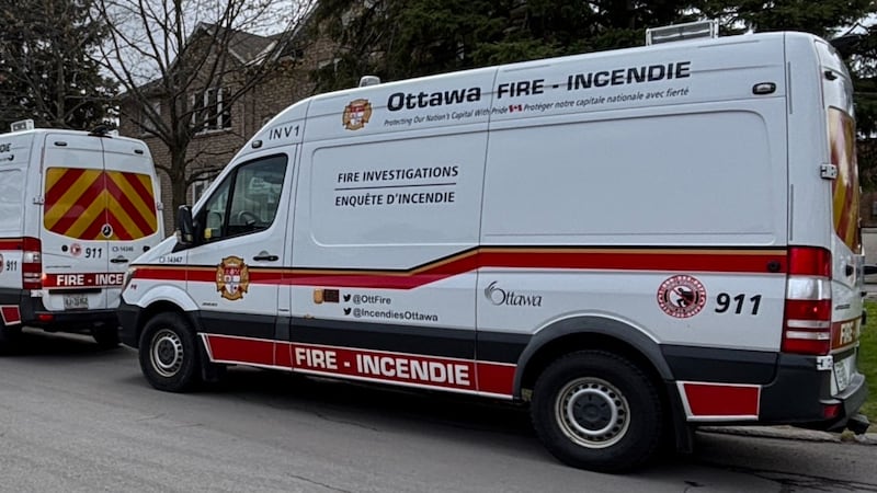 One dead following townhouse fire on Ottawa’s Russell Road