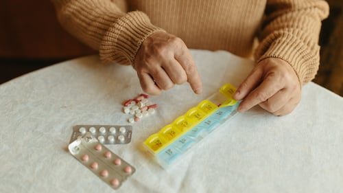 Annual checkup needed for Canadian seniors on multiple prescription medications: study