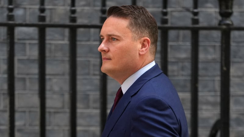 U.K. health secretary resigns, setting up a potential Labour leadership challenge to Keir Starmer