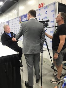 Matt Woodman and Galen McDougall interview William Shatner. (Credit: Galen McDougall)