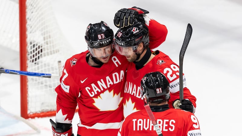 Canada catches fire in third to beat Denmark 5-1, remain perfect at hockey worlds