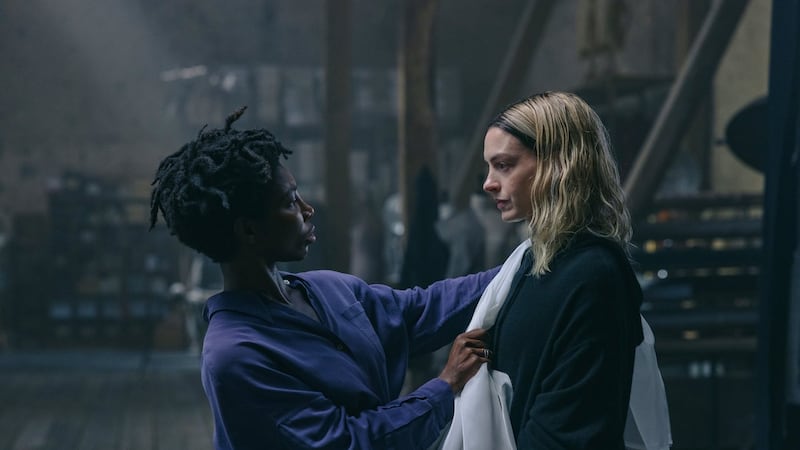 Anne Hathaway transforms into troubled pop icon in ‘Mother Mary’