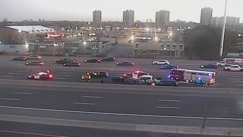 Major traffic headaches on Hwy. 401 in Toronto with collisions snarling traffic in both directions