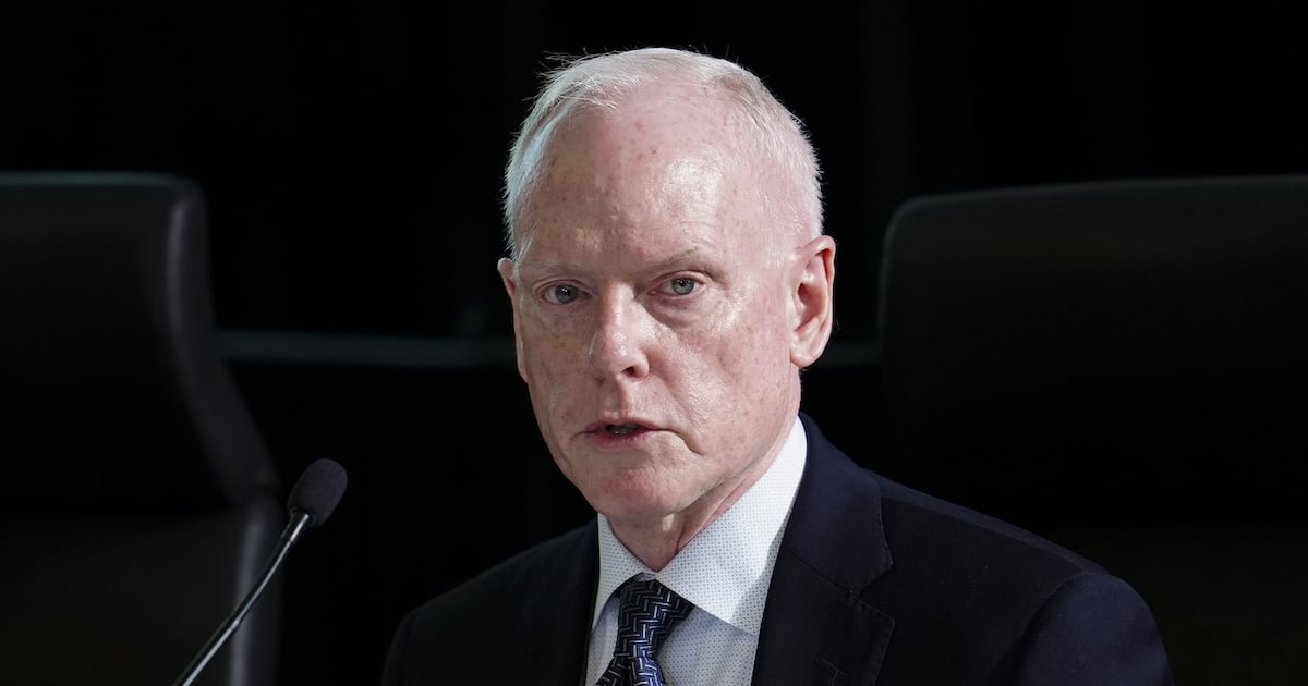 Das nationale Sicherheitsüberprüfungssystem kann verbessert werden ...