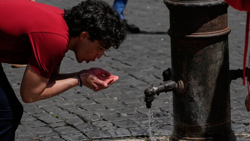 Exceptionally early heat wave shatters records and brings deaths in Europe