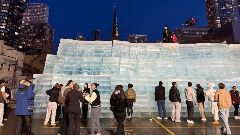 Drake’s massive ice sculpture downtown draws hundreds of people as police called to do crowd control
