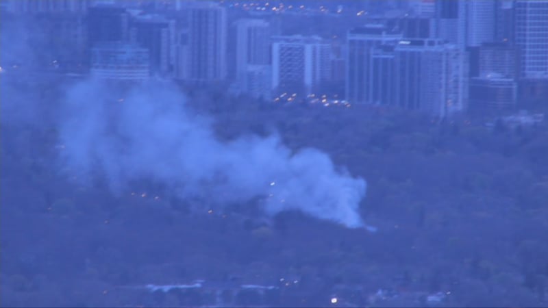Three-alarm fire breaks out at Toronto Humber Yacht Club
