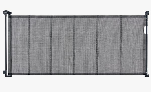 Retractable baby gates recalled in Canada for posing an ‘entrapment hazard’