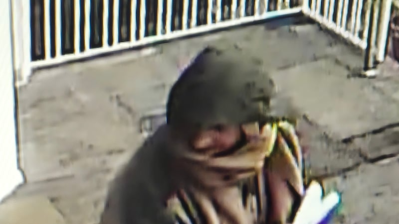 Suspect wanted after victim assaulted at synagogue in Thornhill