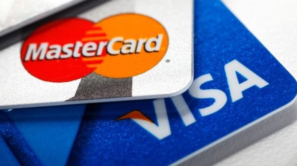 Group from Ontario stole debit, credit cards from Winnipeg gym lockers: police