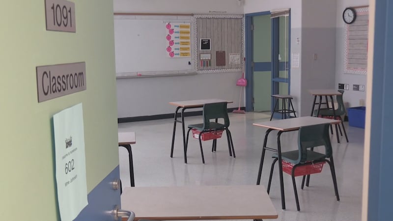 Winnipeg teacher’s certificate cancelled after sending student thousands of messages