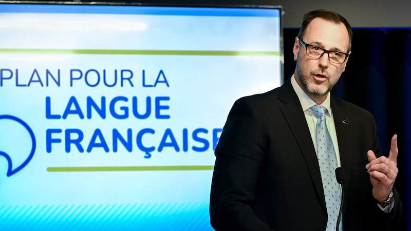 Concerns over expansion of Quebec language law to adult education, vocational school