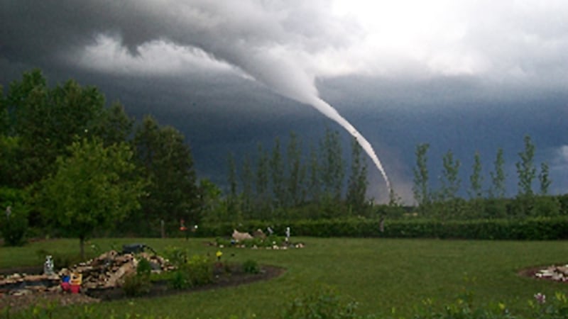 Tornado warning issued for several communities in Saskatchewan